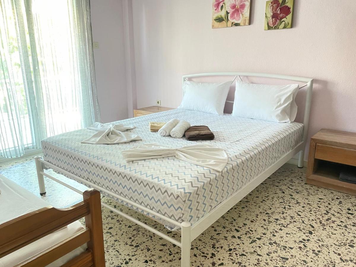 Villa Maria Petrou Ierissós Esterno foto