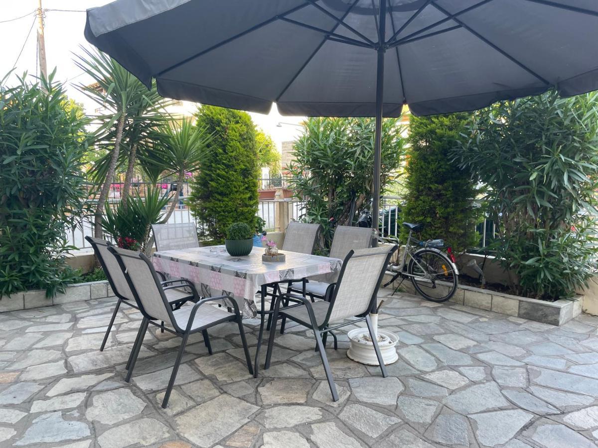 Villa Maria Petrou Ierissós Esterno foto